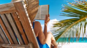 lezen-vakantie-strand-palmboom