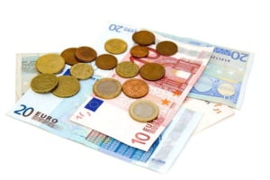 euro biljetten en munten