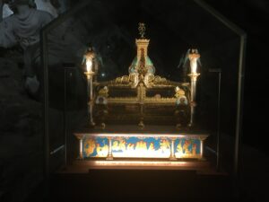 bot van Maria Magdalena in La Grotte de Sainte Marie-Madeleine in Saint-Maximin-la-Sainte-Baume