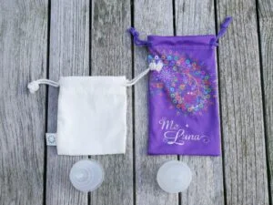 menstruatiecup opbergtasje van AllMatters en Me Luna