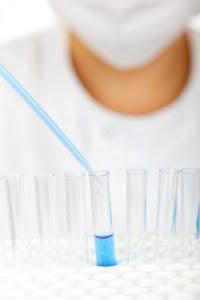 blauw buisje in laboratorium